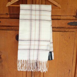 Steve Madden wrap scarf  unisex